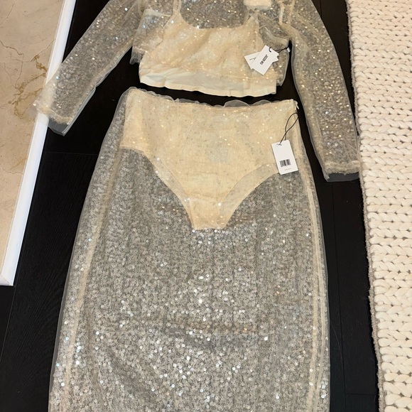 Beautiful Jason Wu Skirt and Top Set. Cream colored sequin. Brand new. Bride. - Picture 6 of 10